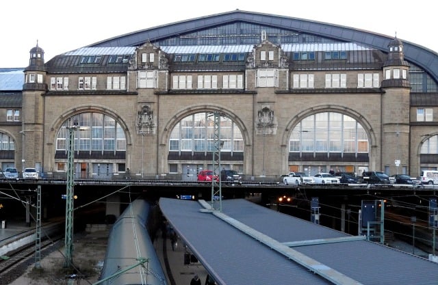 Hamburg Train Station - DEHMGDEDBN14-0